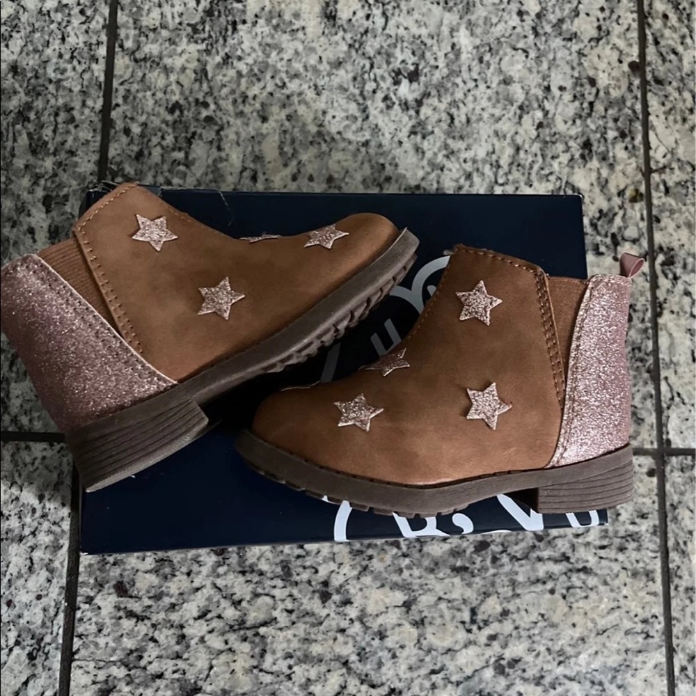 Oshkosh B’gosh boots